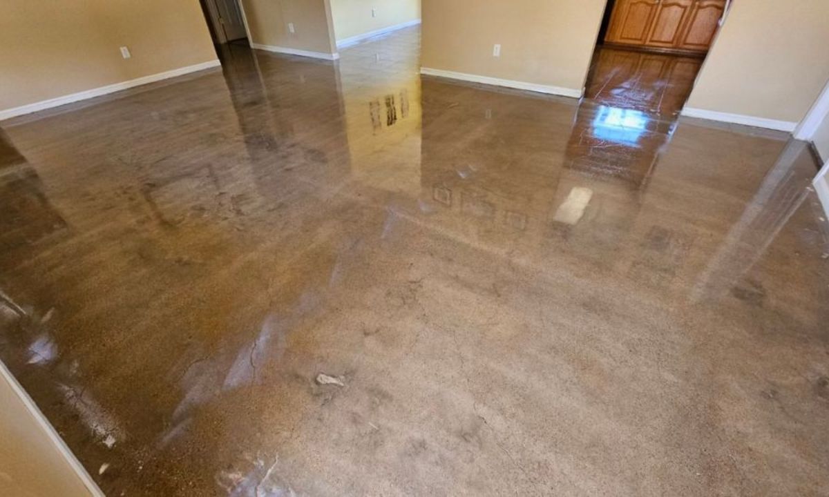 How to Choose a Concrete Floor Color That Works With Your Cabinets and Walls