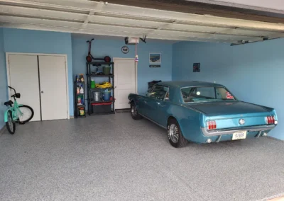 A Gray garage floor coating done professionally by Higgins Coatings